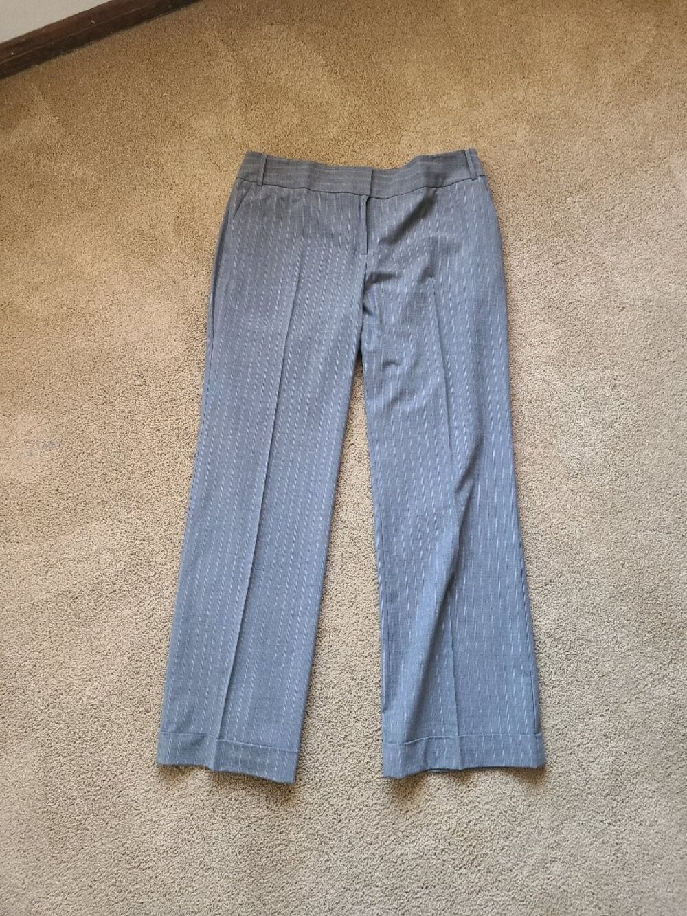 Company Ellen Tracy Grey Metallic Pink Pinstripe Cuffed Dress Pants NWT